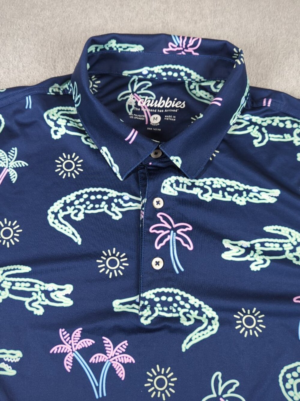 Chubbies Polo Shirt Men's Medium Performance Stretch Neon Glades Alligator